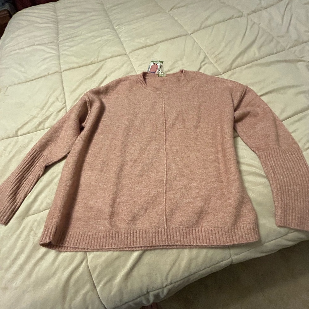 Legendary Outfitters Crewneck Sweater - Picture 5 of 9